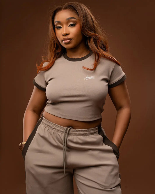 DOLLY CROPPED TEE - Cedar + Espresso