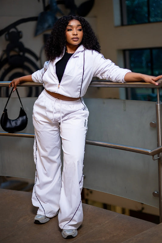 White Haven Matching Set – Women’s Fit (Cropped Jacket & Pants)
